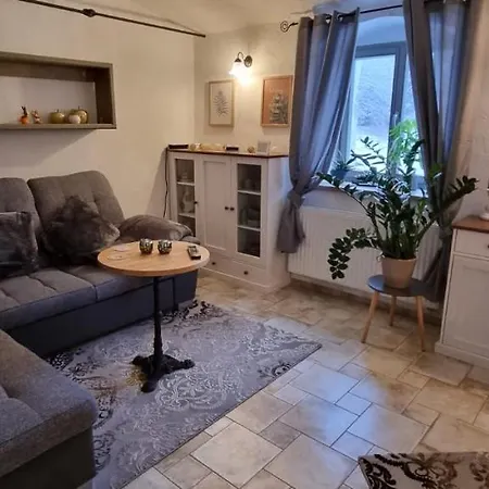 Monteur-ferienwohnung Ot Naundorf * Naundorf (Mittelsachsen)