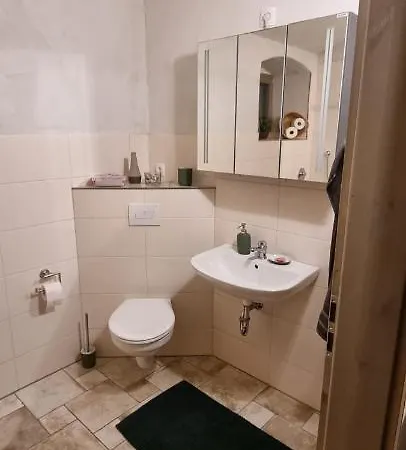 Monteur-ferienwohnung Ot Naundorf * Naundorf (Mittelsachsen)